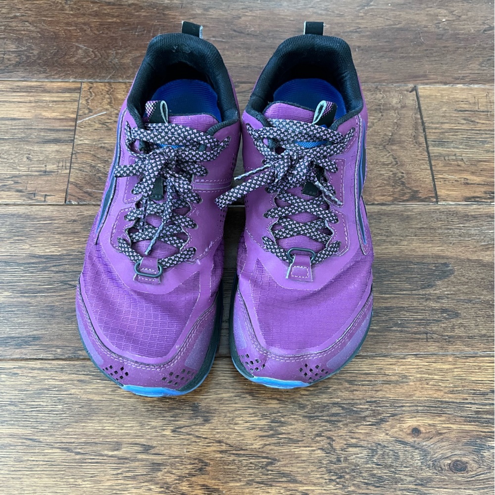 Altra Lone Peak 5 running shoes women’s size 8.5